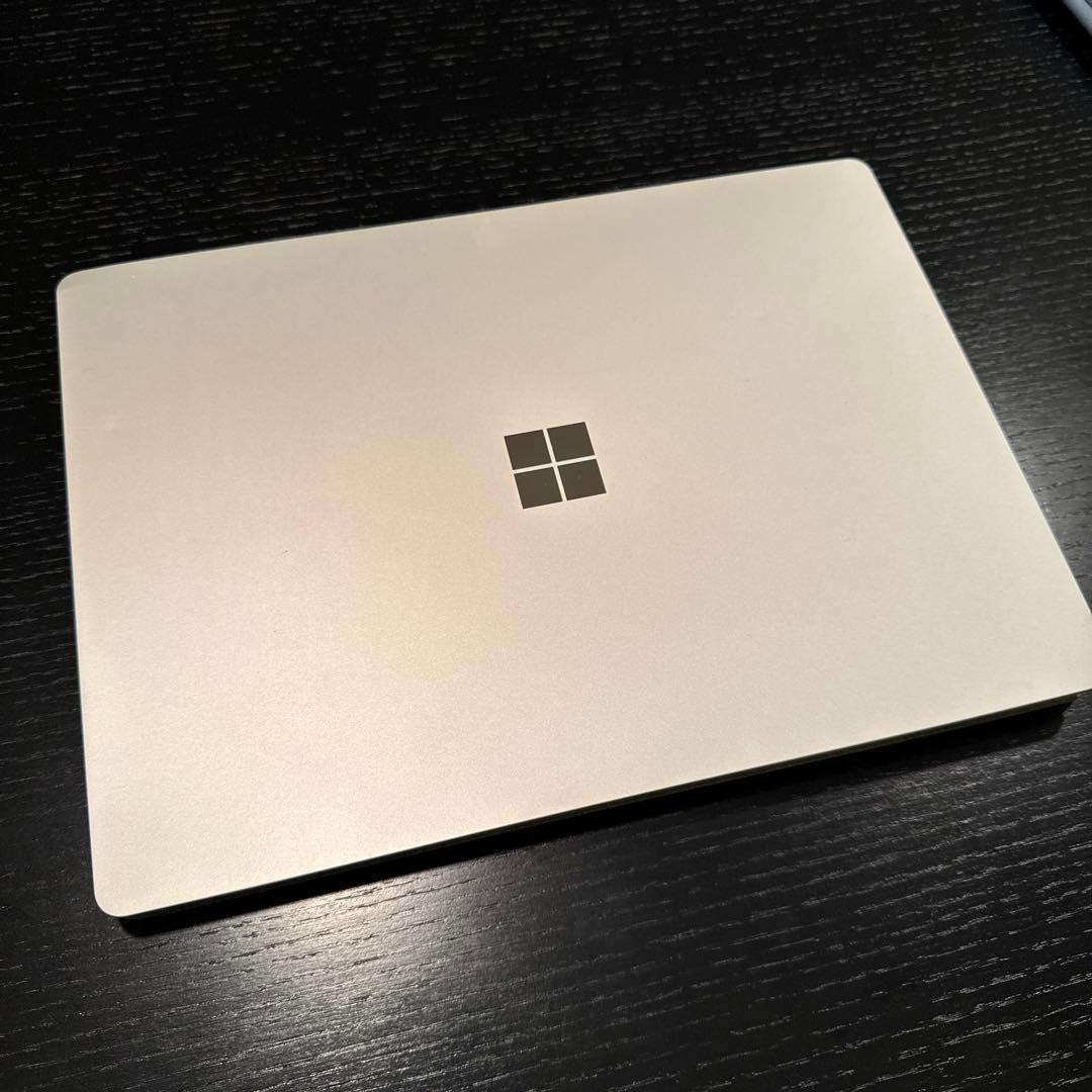 Microsoft Surface Laptop（第1世代）