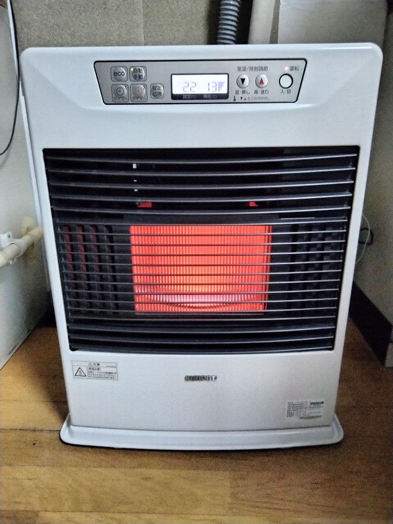 札幌発サンポットFF石油ストーブ！品番「FFR‐5510BL」2018年式中古品