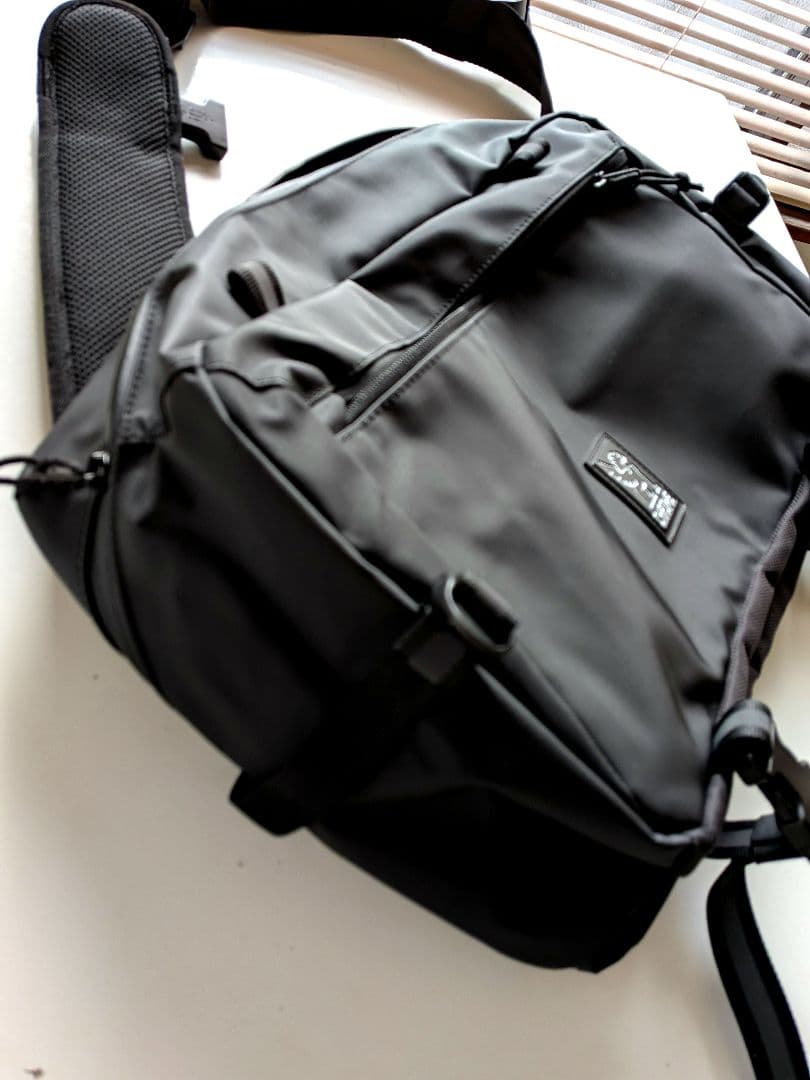 Chrome /クロームメッセンジャーバッグ 黒