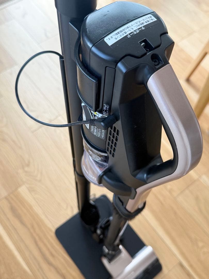 HITACHI スティッククリーナー PV-BHL200J 説明書付 コードレス