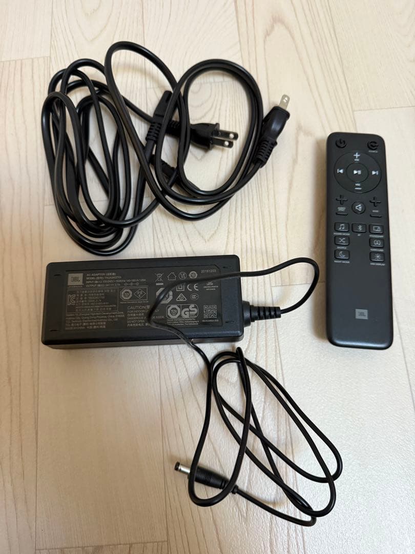 JBL CINEMA 3.1 スピーカー　テレビ　オーディオ　黒