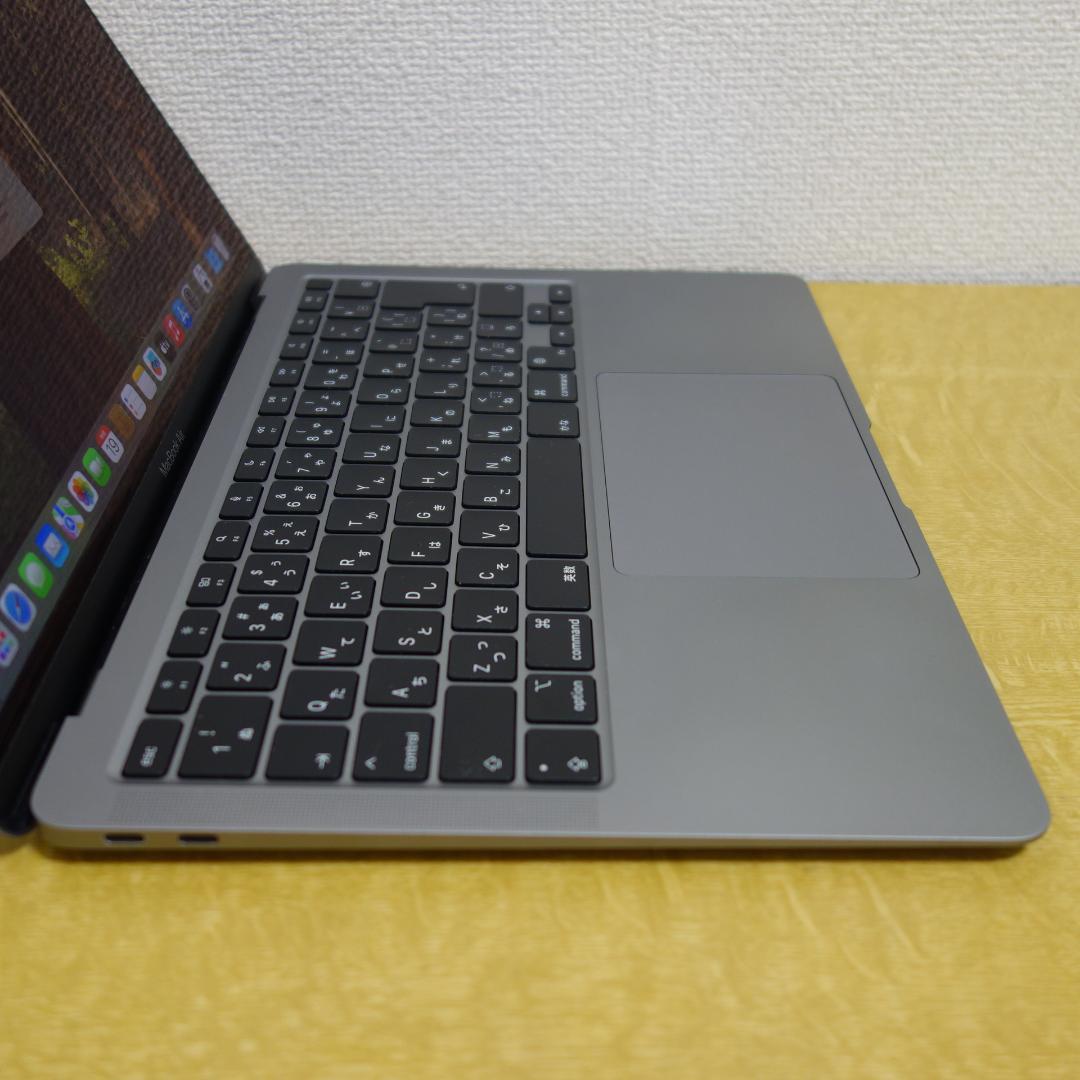 271）MacBook Air 2020 Apple　M1/8GB/SS256G
