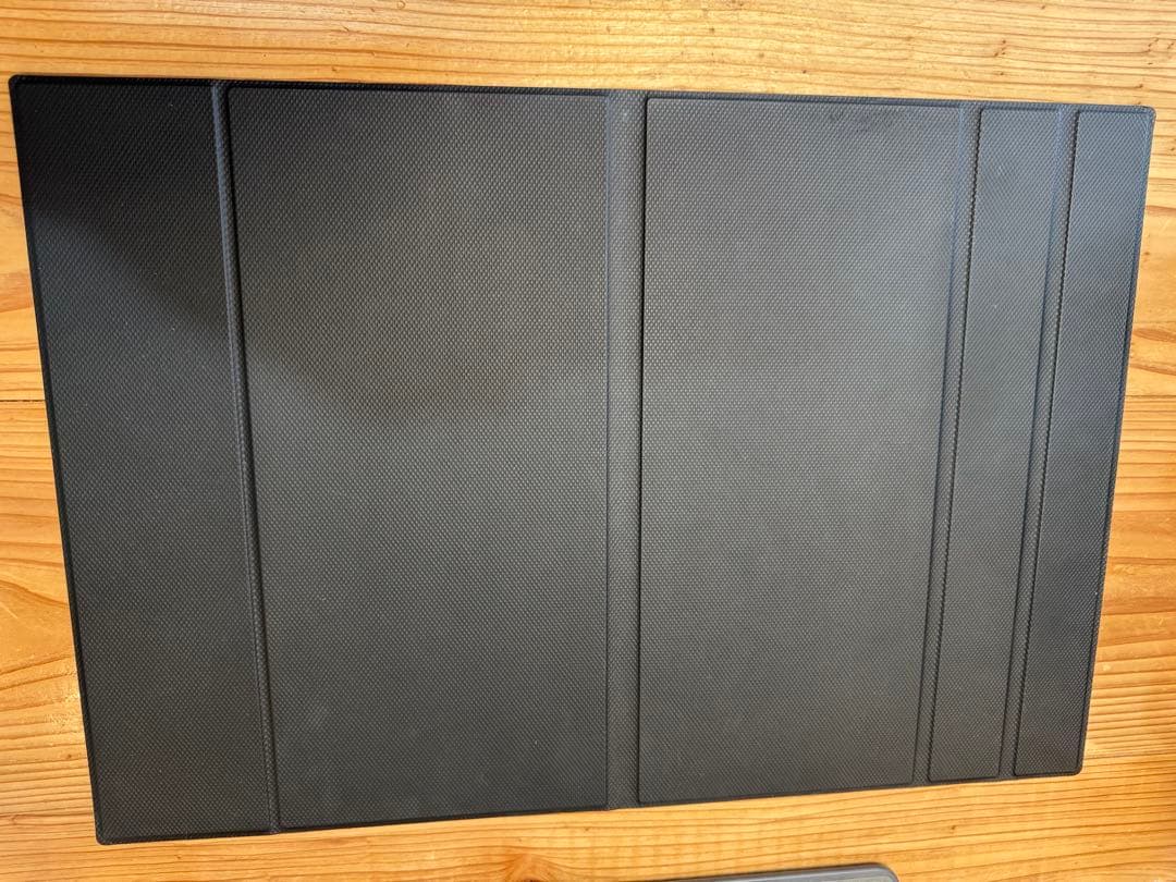 【中古美品】16インチモバイルモニター2.5K解像度（2520x1680）