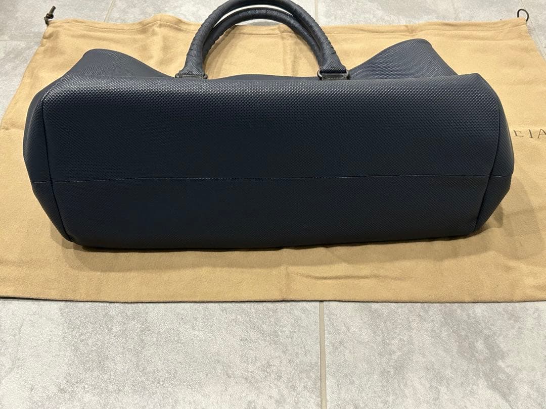 ボッテガヴェネタ　BOTTEGA VENETA マルコポーロ　ダークネイビー