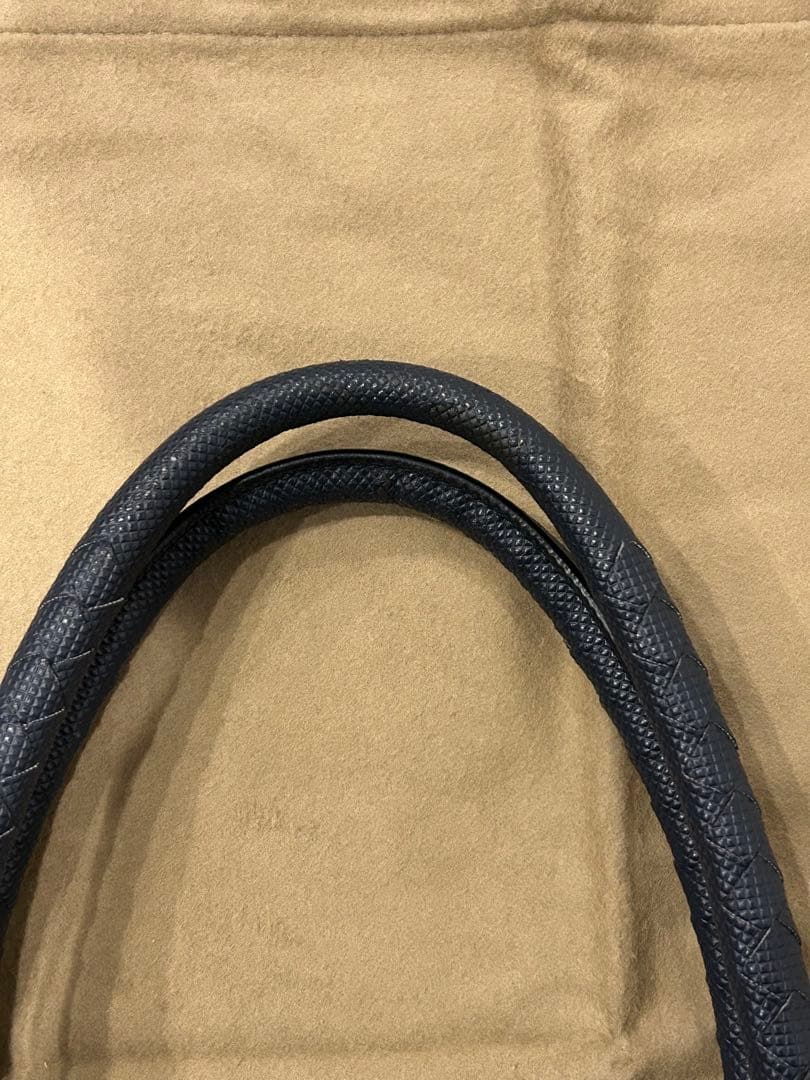 ボッテガヴェネタ　BOTTEGA VENETA マルコポーロ　ダークネイビー