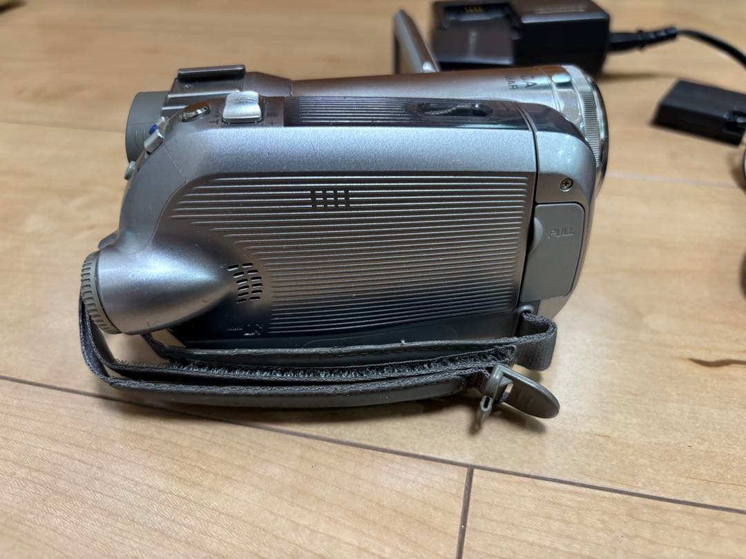 Panasonic MiniDVデジタルビデオカメラNV-GS300