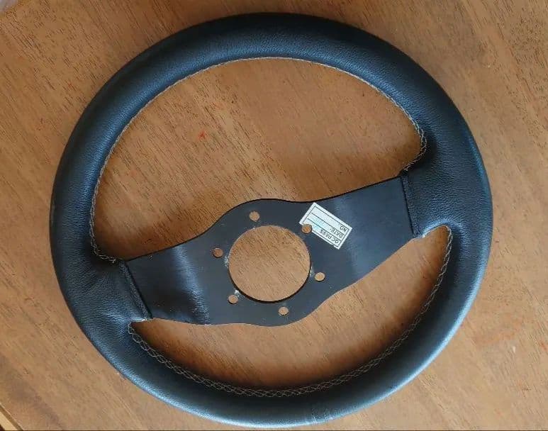 sparco veloce l275　33パイ　ステアリング