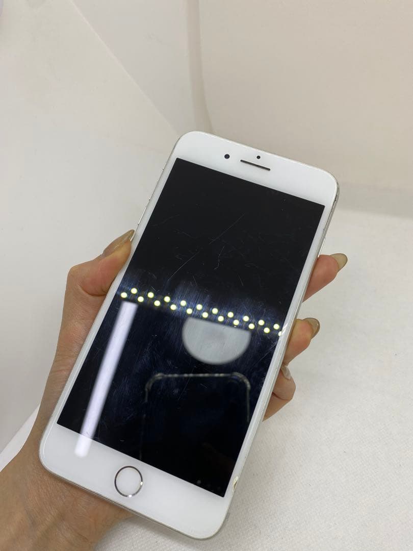 Iphone 8 Plus 64GB Sim フリー 04234