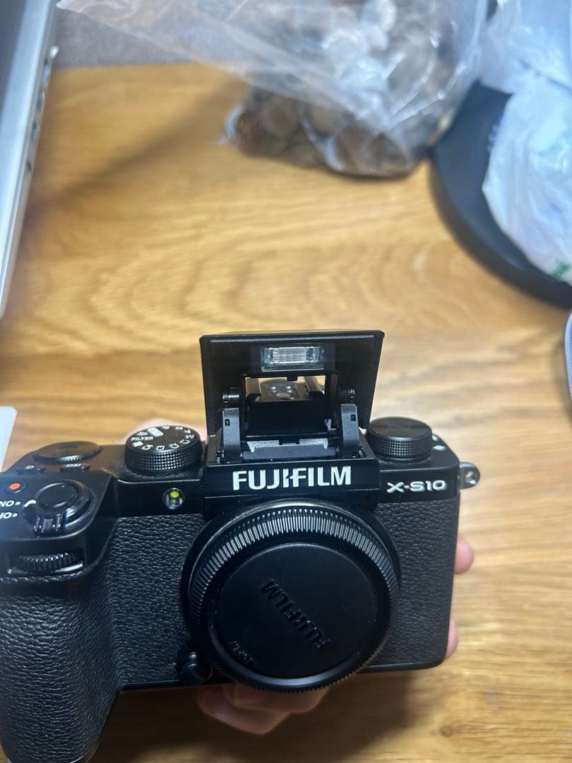 Fujifilm X-S10 ミラーレスカメラ