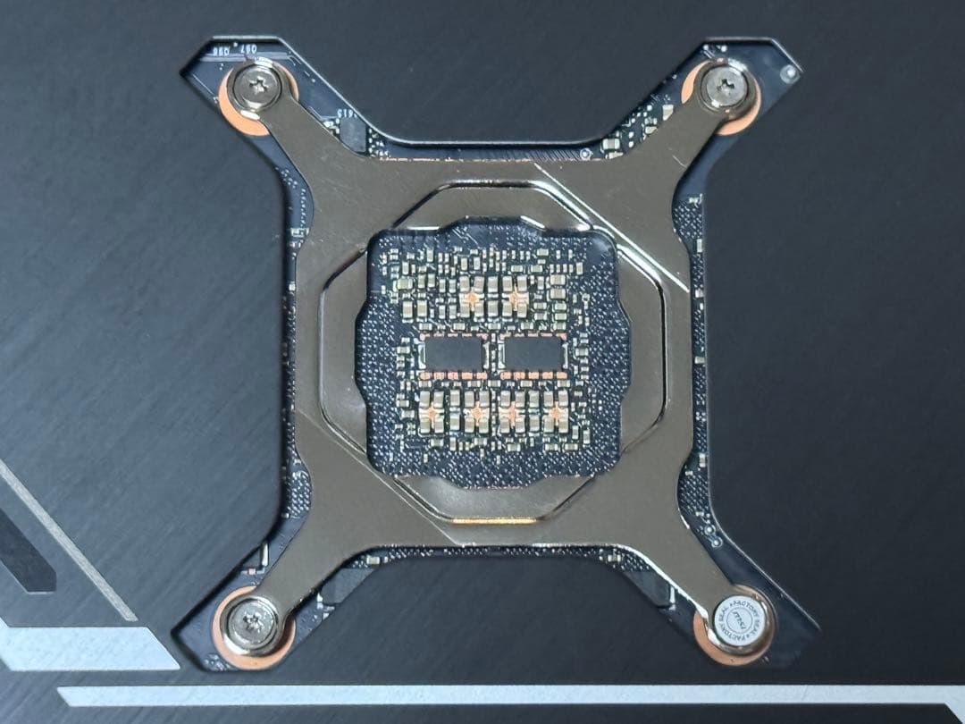 グラフィックボード・グラボ・ビデオカード MSI GeForce RTX4080 SUPER 16G VENTUS