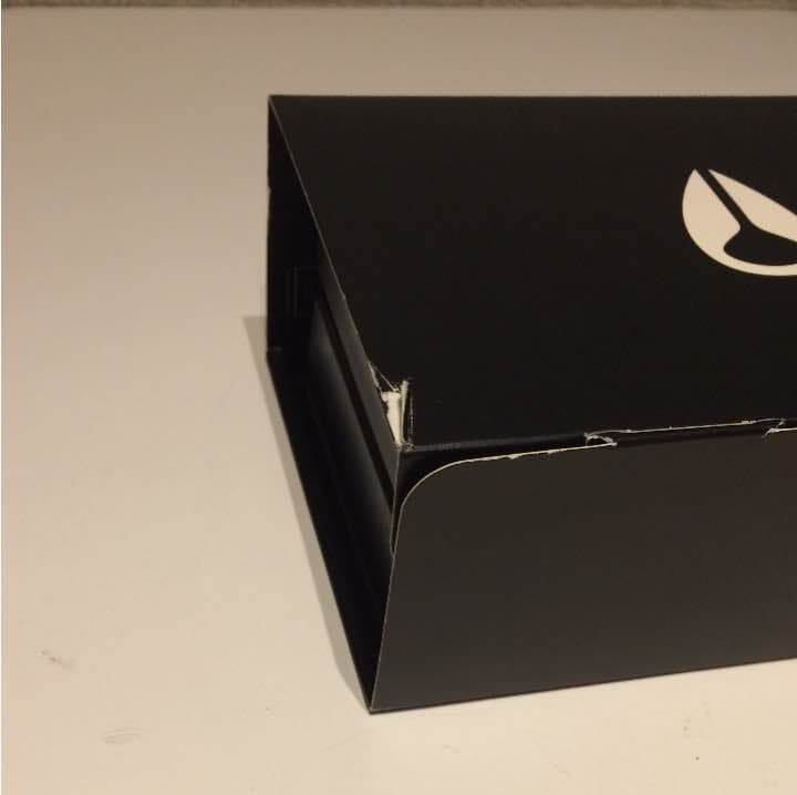 ニクソン ミニブラスター Bluetoothスピーカー