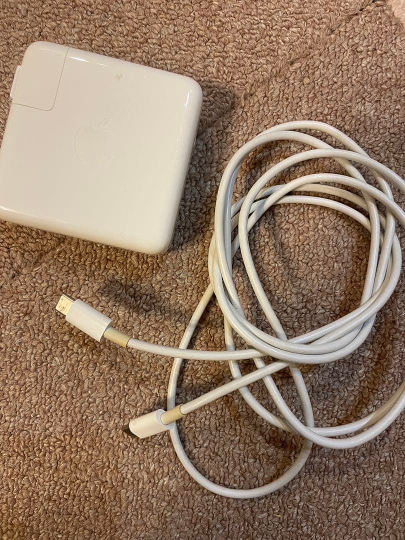 MacBook Pro 13インチ 2018 A1989