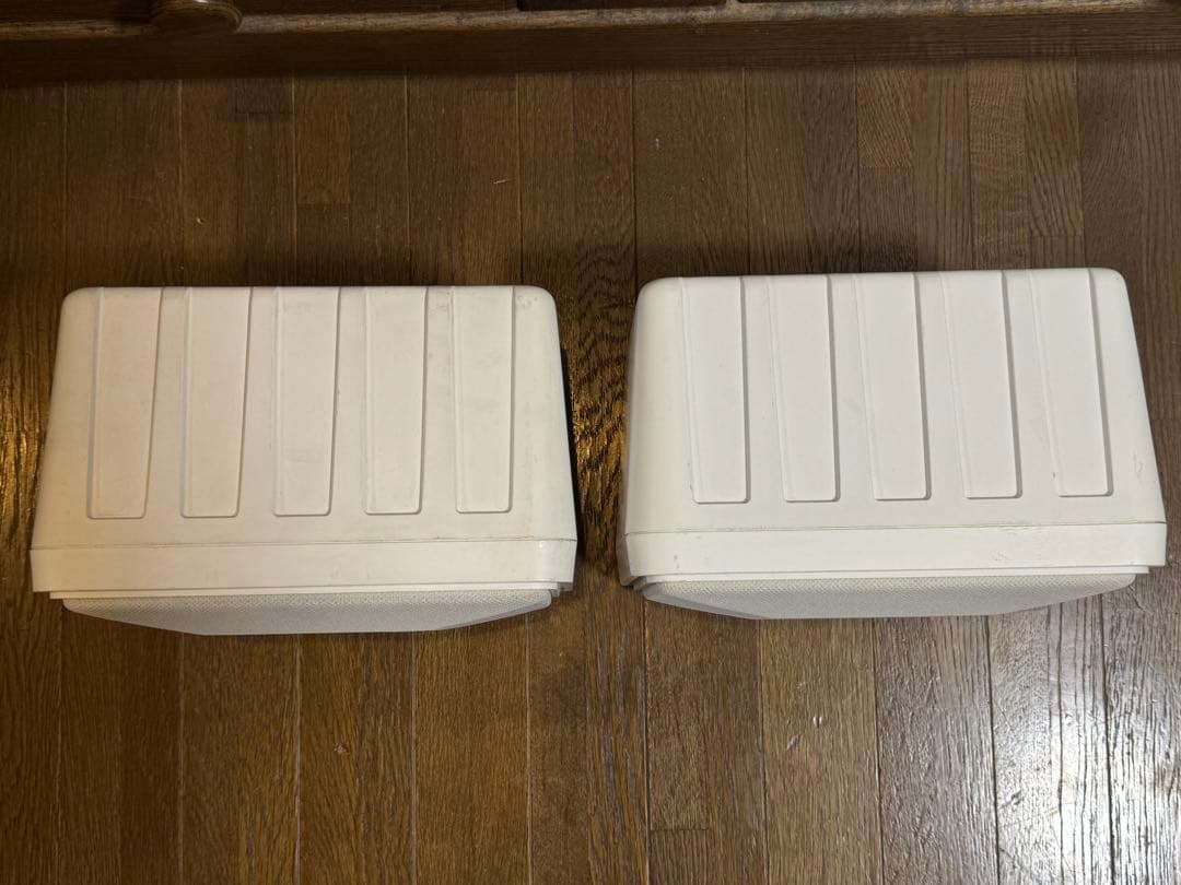 BOSE 101MMW ホワイト　②