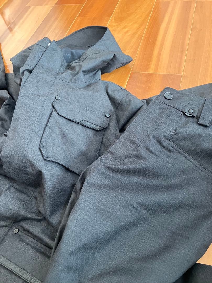 ボルコム　スノーボード ウェア