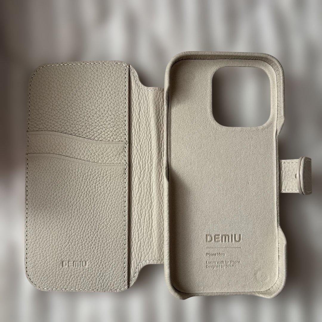 DEMIU iPhone16pro スマホケース