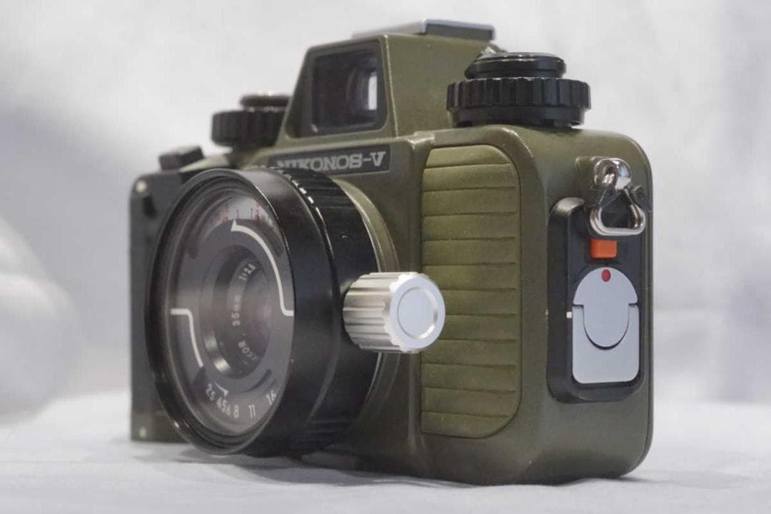 ニコノスV28ミリ2.5付き　クローズアップ装置　バッグ付き　完動品　試写済み