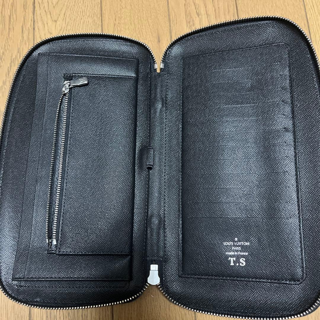 ルイヴィトン タイガ オーガナイザー トラベルケース