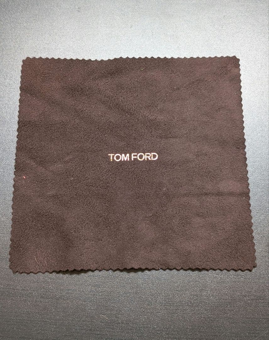 【良品】TOM FORD トムフォード サングラス jennifer TF8