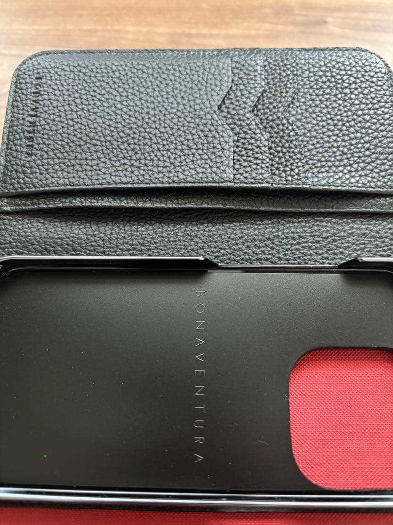 BONAVENTURA iPhone15pro用手帳型ケース 黒