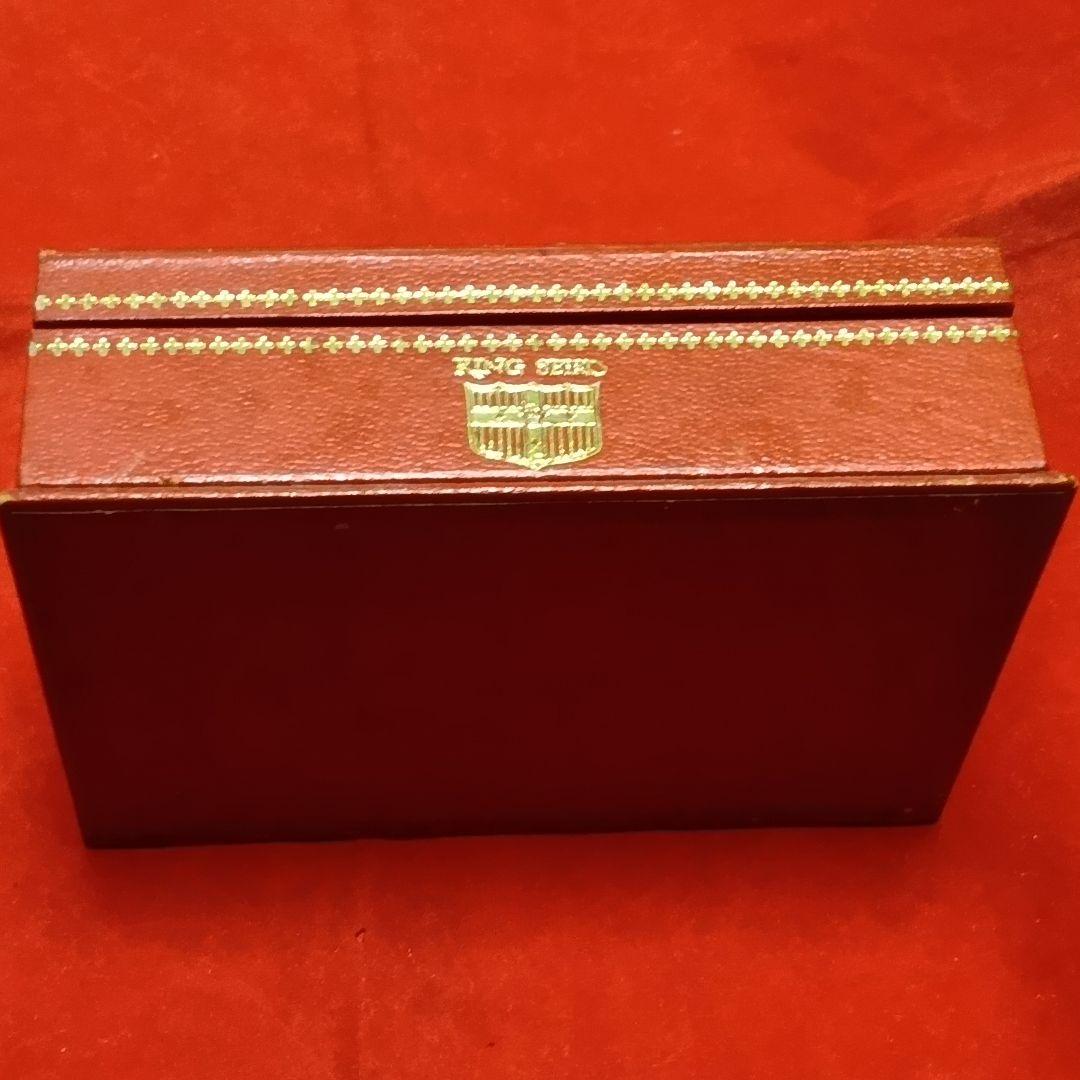 軽*沢様 キングセイコー化粧箱＆ベルト８本 おまけ４本