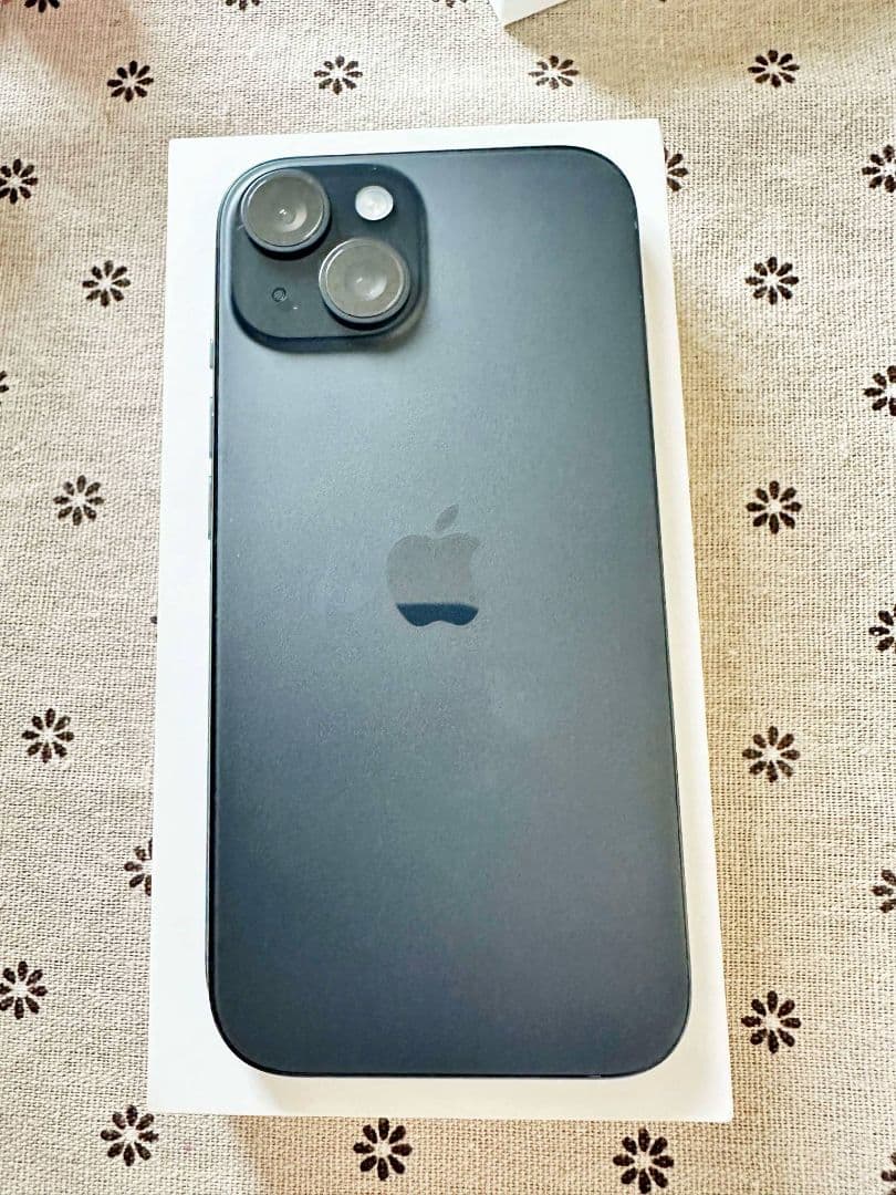 [新品][未使用] iphone 15 128gb ブラック