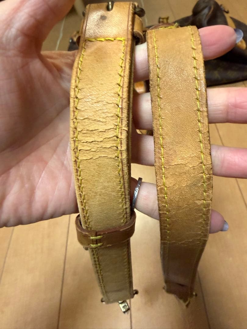 値下げ中‼️ルイ・ヴィトン キーポール50バンドリエール