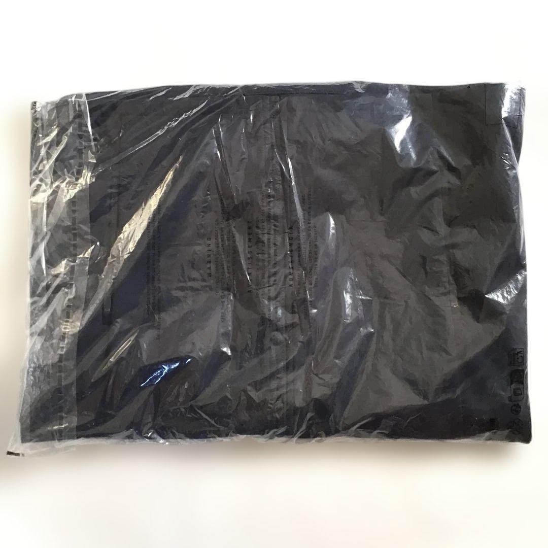 オラクル レッドブル レーシング 2025 チーム ソフトシェル　L 新品未使用