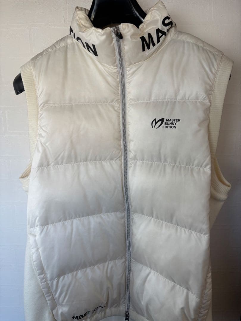 MASTER BUNNY EDITION ダウンベスト