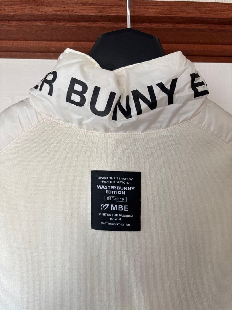 MASTER BUNNY EDITION ダウンベスト