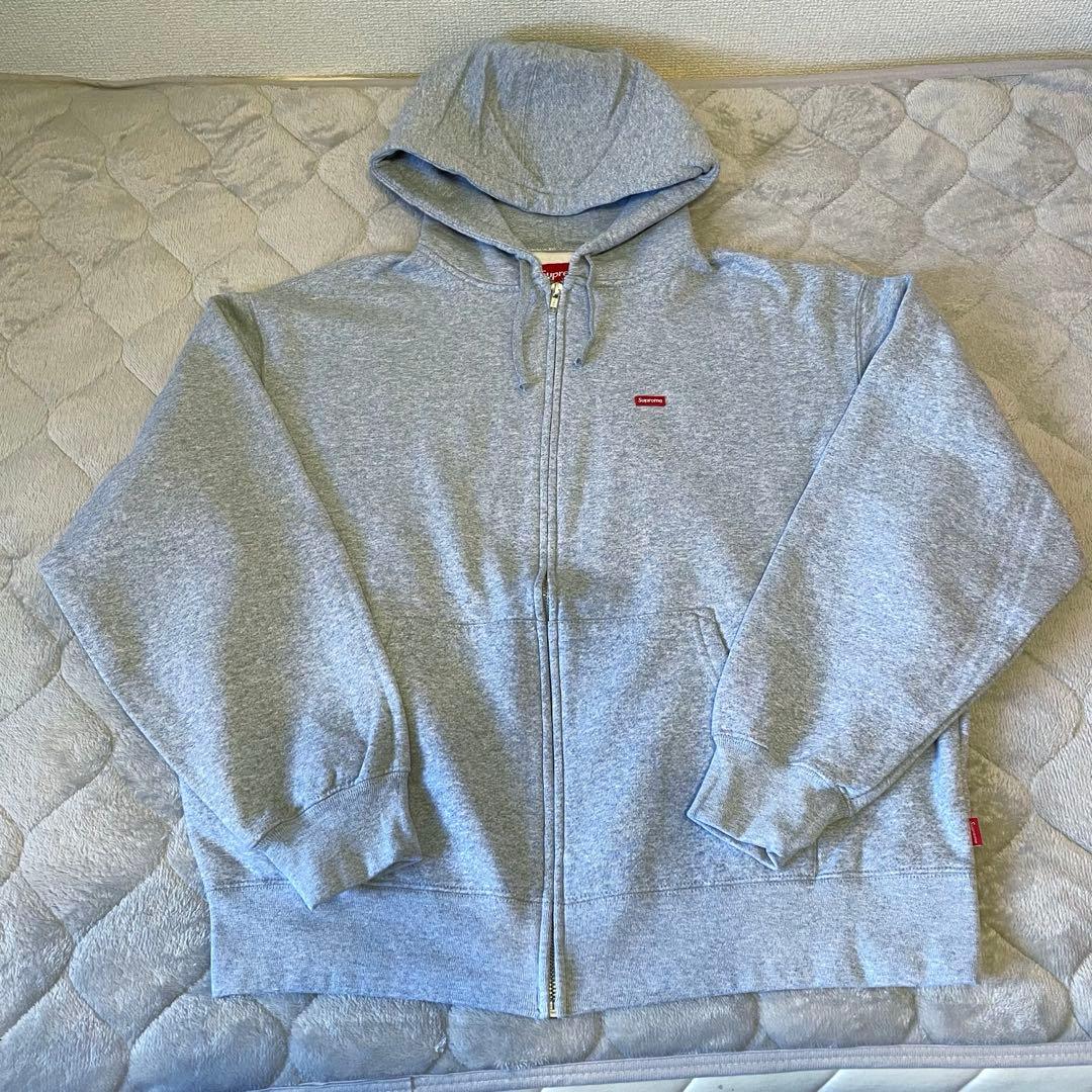 トップス Small Box Zip Up Hooded Sweatshirt