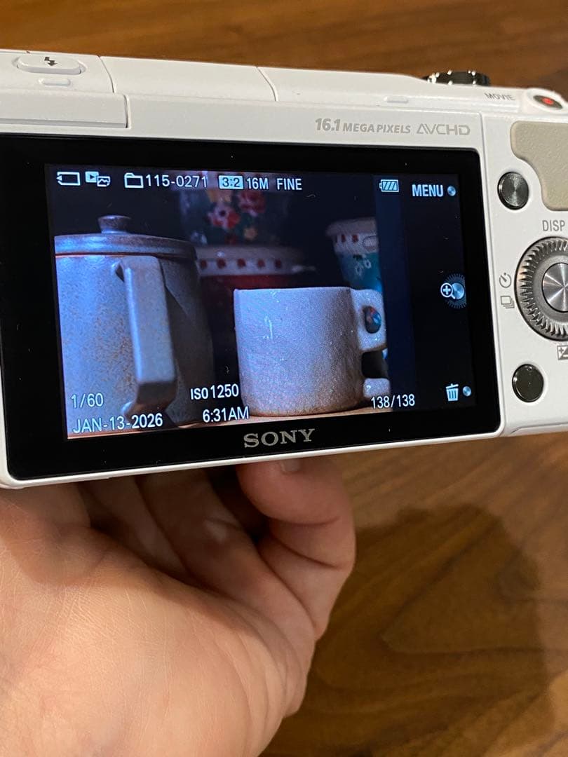 Sony α NEX-3Nミラーレス一眼 オールドレンズ　標準ズームと望遠付