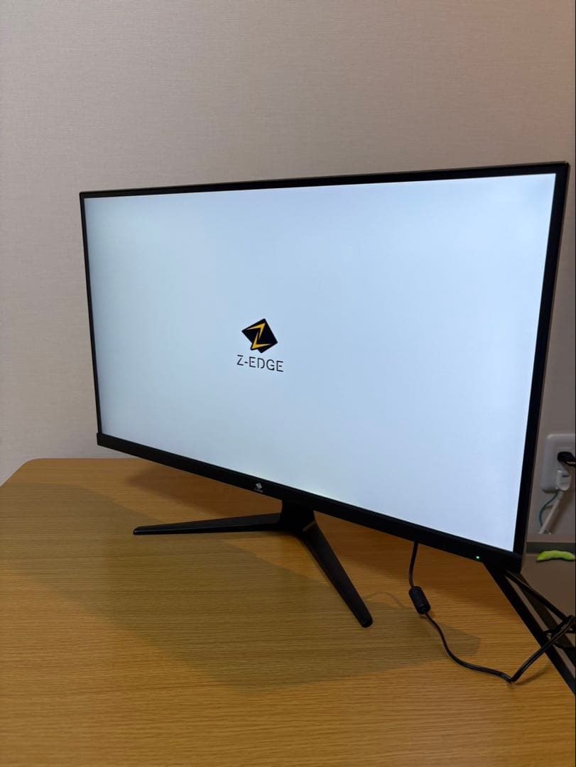 【専用】Z-EDGE 27インチ 4K UHD IPS MONITOR