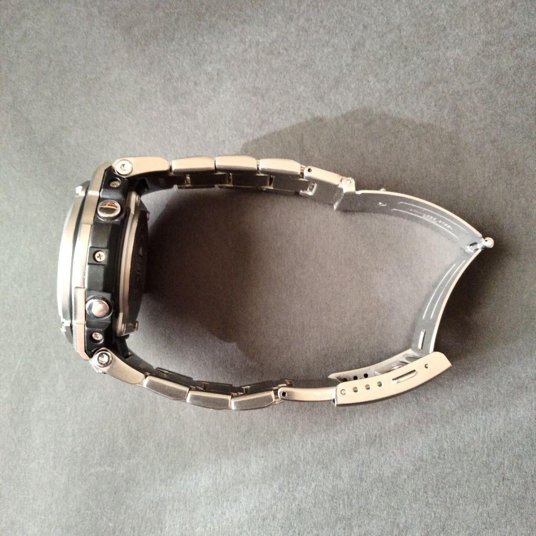 CASIO G-SHOCK GST-W310D電波ソーラー　タフソーラー