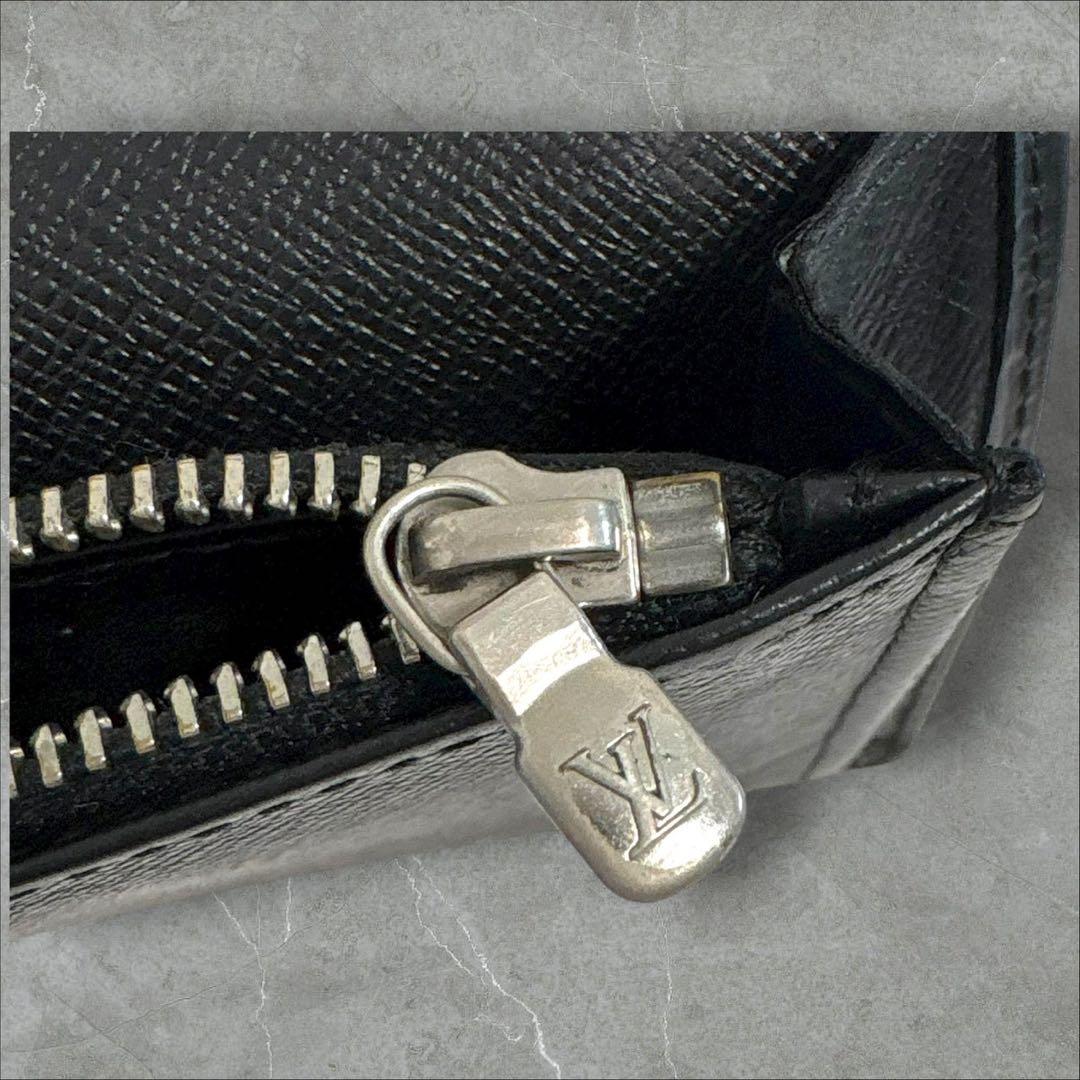 美品✨ ルイヴィトン エピ ポルトフォイユ ブラザ 長財布 折り財布 ブラック