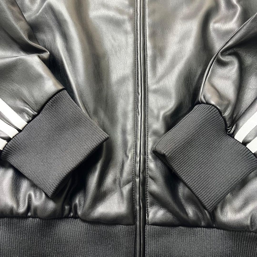 タロウ　adidas F LTHR TT JCKT 黒　XL