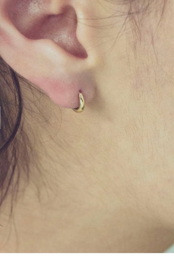 【新品、未使用】　ete k18YG フープピアス