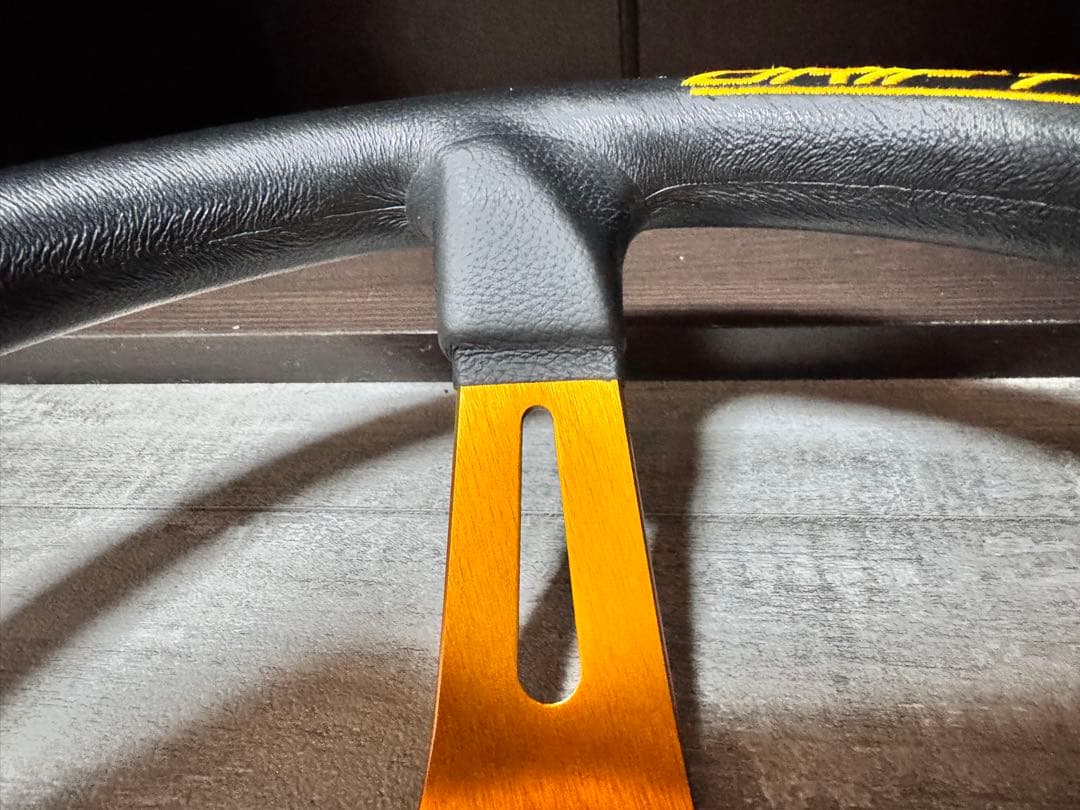 momo ステアリング ドリフティング 33φ