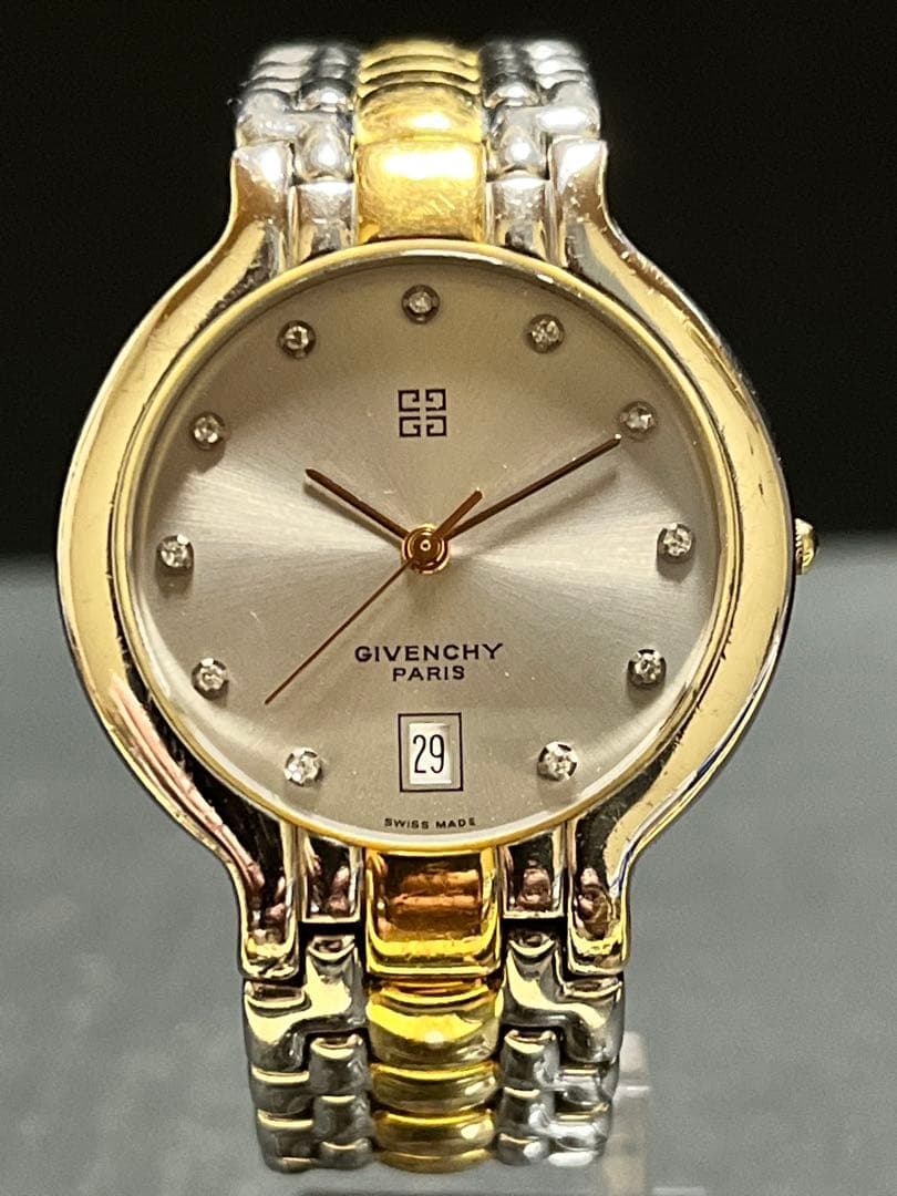 ★超絶美品！石付！ジバンシー　メンズ・ユニセックス腕時計　動作良好