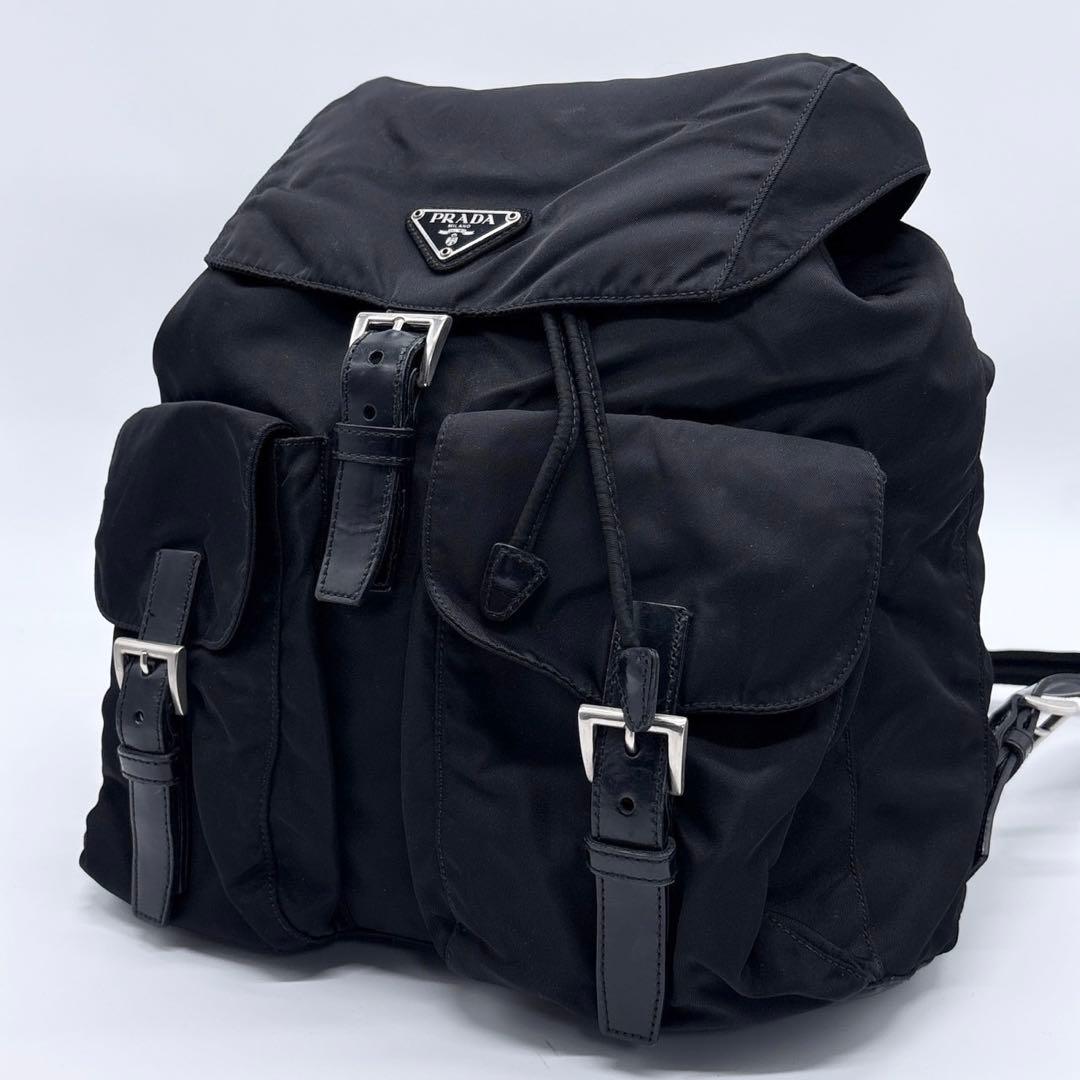 美品 PRADA リュック バックパック 三角ロゴ レディース