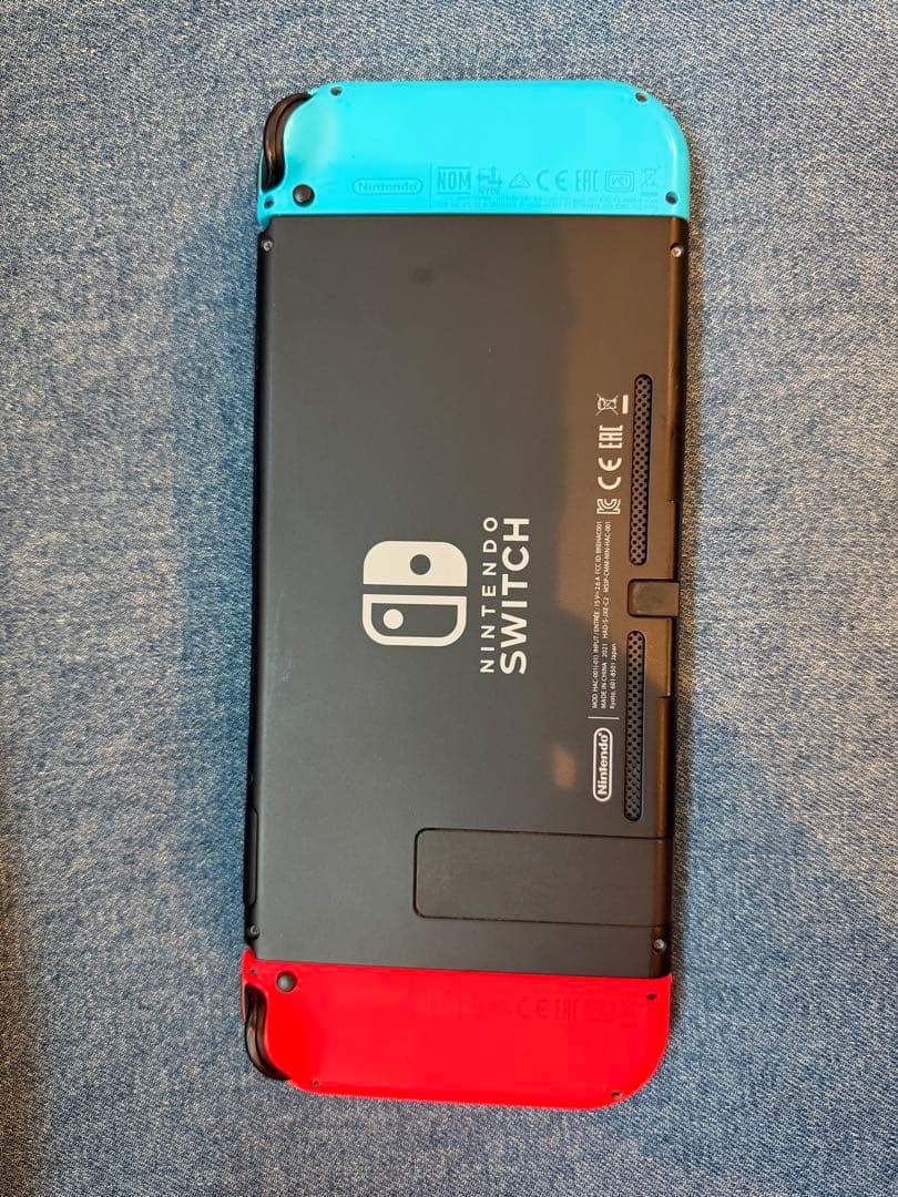 Nintendo Switch 本体 コントローラー4個付き