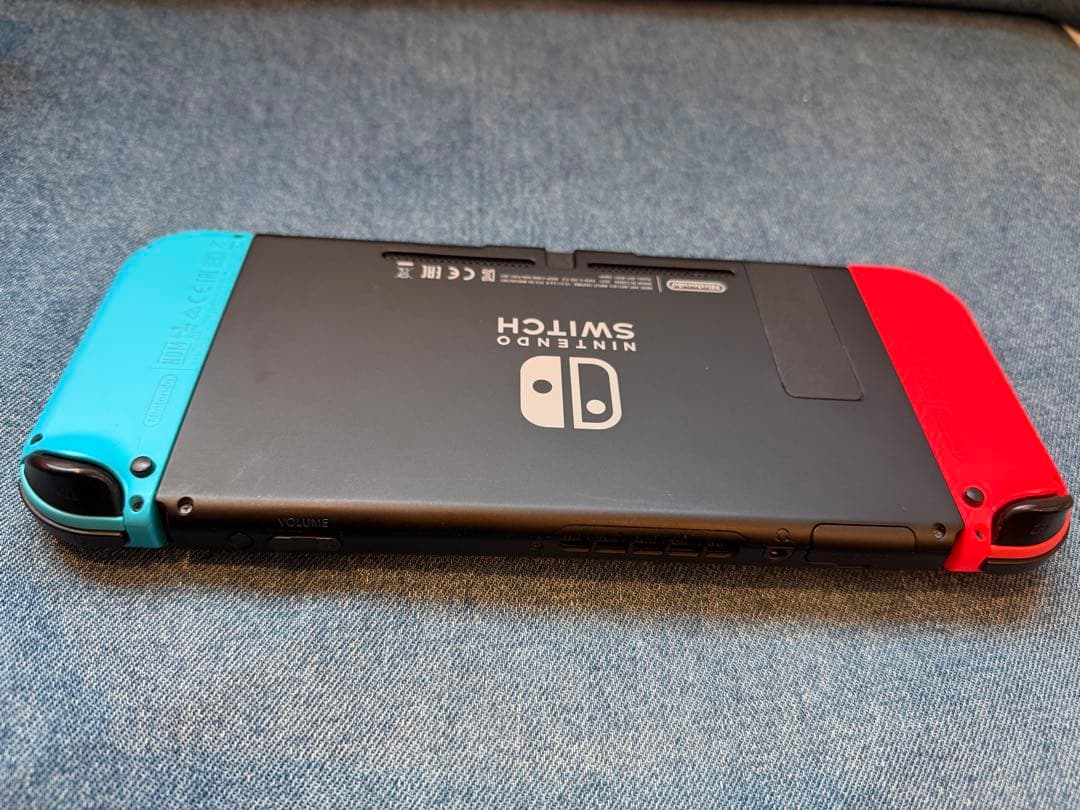 Nintendo Switch 本体 コントローラー4個付き