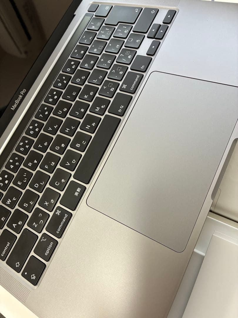 【美品】MacBook Pro 13インチ Core i5 256GB 8GB