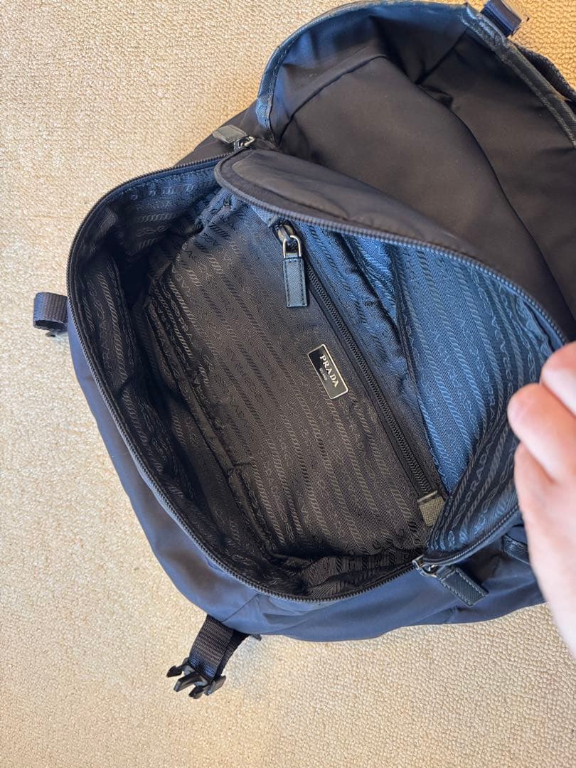 プラダ　PRADA メッセンジャーバッグ