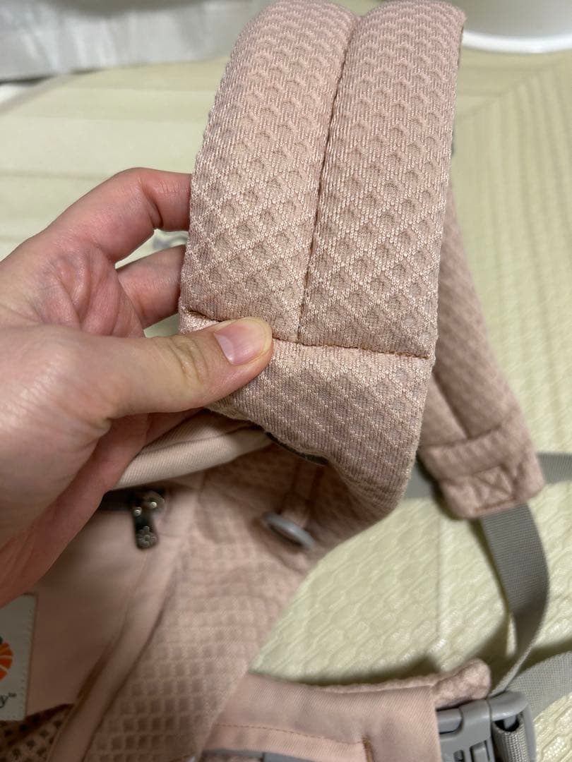 エルゴベビー　オムニブリーズ　抱っこ紐　ピンク