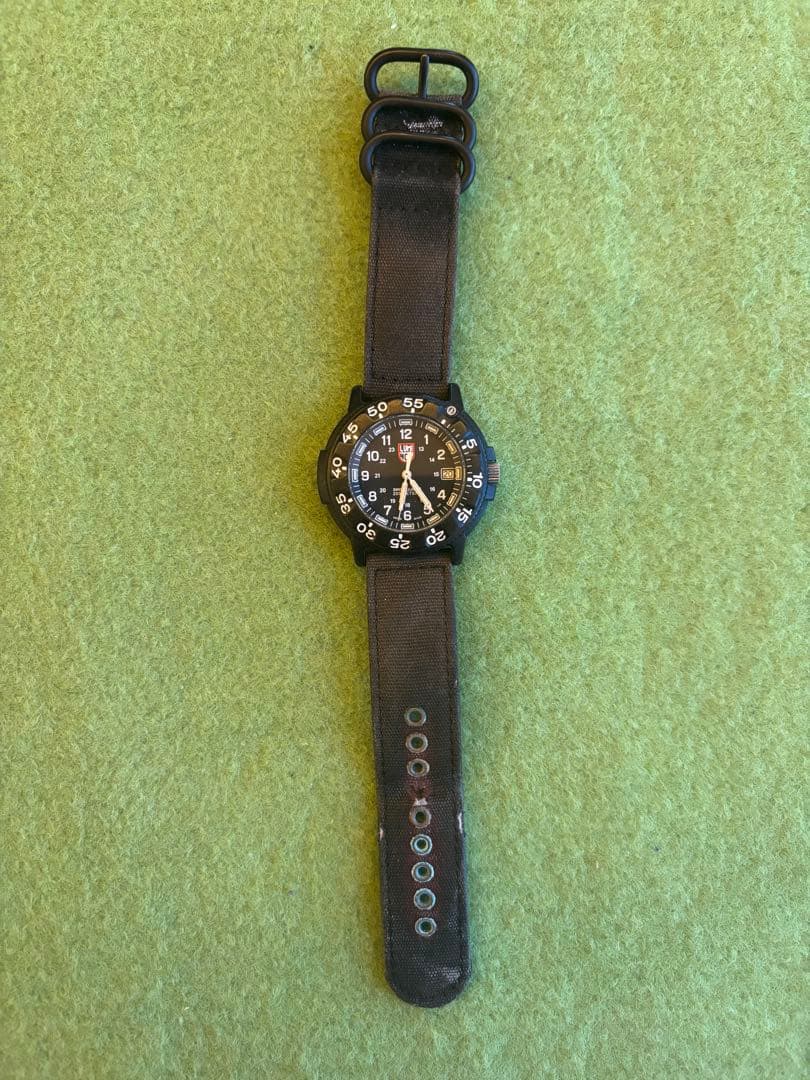 【ジャンク】　LUMINOX 腕時計　ルミノックス　　SWISS QUARTZ