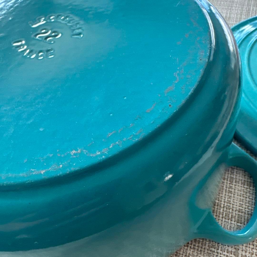 ル・クルーゼ　22㎝　両手鍋　フランス　ターコイズブルー