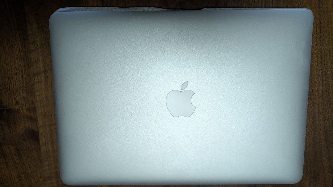 MacBook Air 13″ 2017 8GB/256GB 充放電 80回