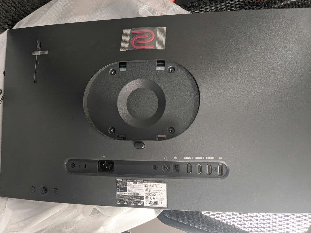 3連休限定値下げ中　BenQ ZOWIE XL2546X ゲーミングモニター