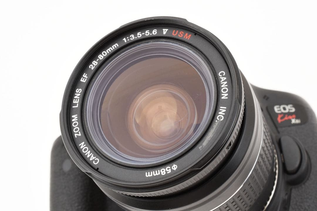デジタル一眼レフカメラ Canon EOS Kiss X8i 標準レンズセット