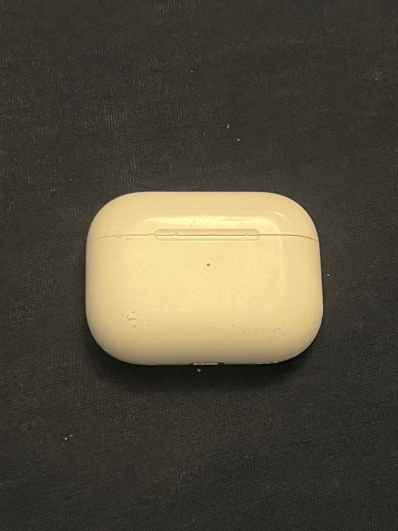 AirPods本体 ホワイト 充電ケース付き 左耳のみ